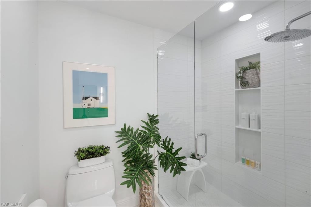 Guest Shower
