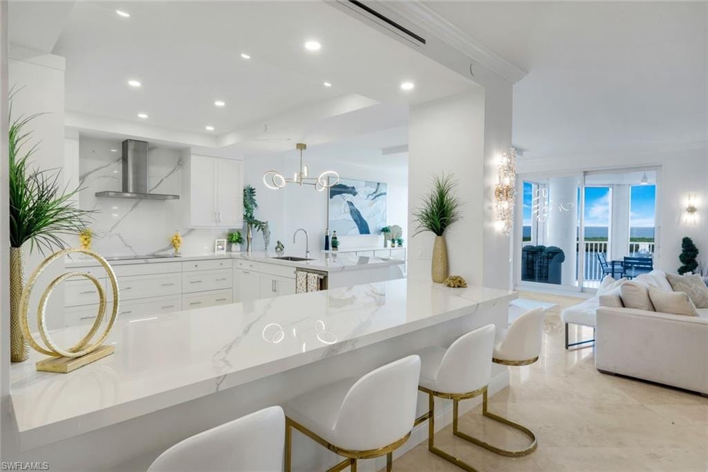 Great Room Island open to KItchen