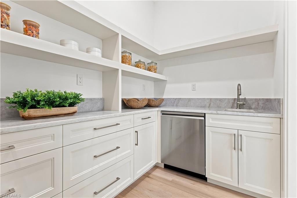 Butler's Pantry
