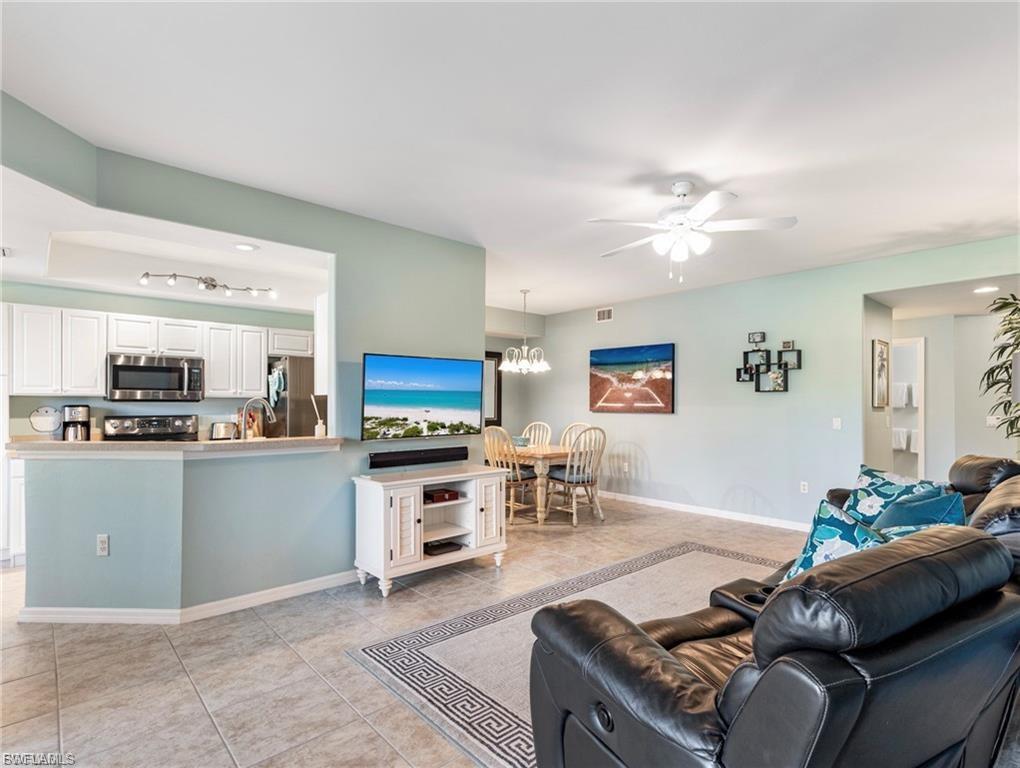 11011 Mill Creek WAY 1306 photo 6
