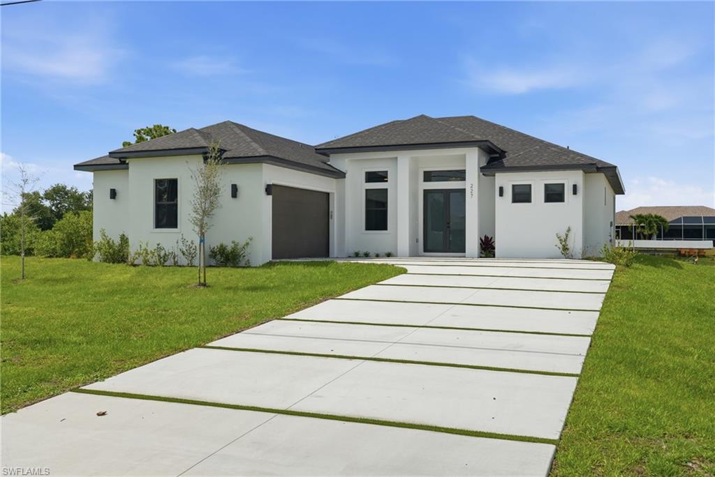 227 NE 15th ST