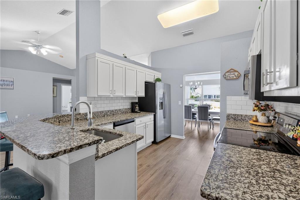 1020 14th ST photo 12