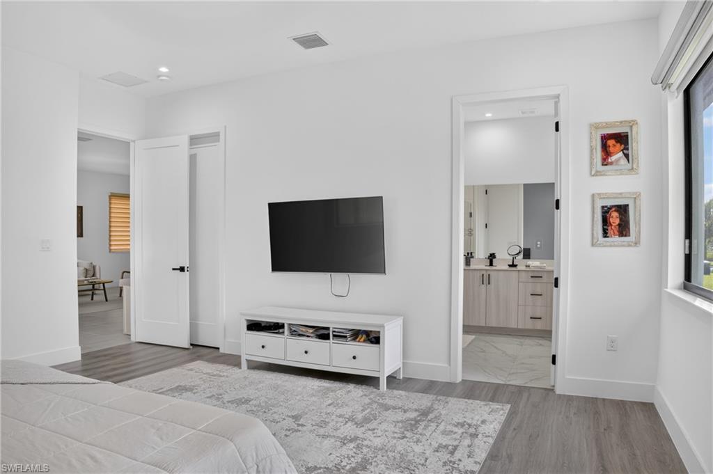 4978 Jovanne ST photo 23