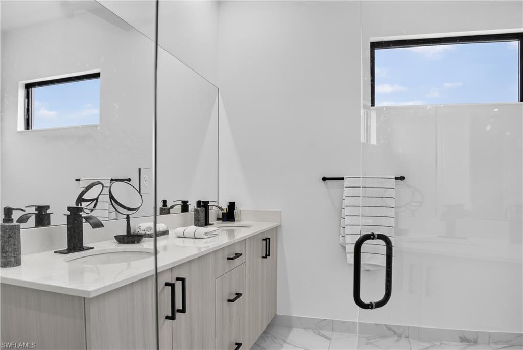 4978 Jovanne ST photo 24