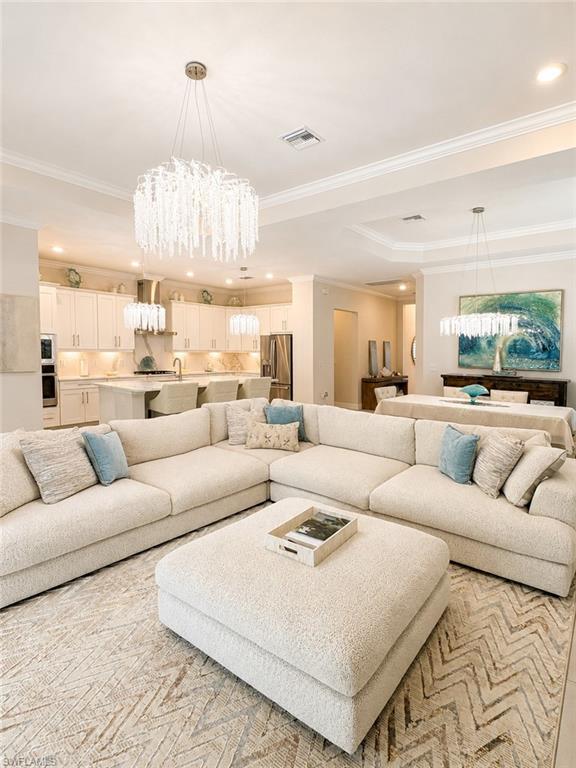 13585 Blue Bay CIR