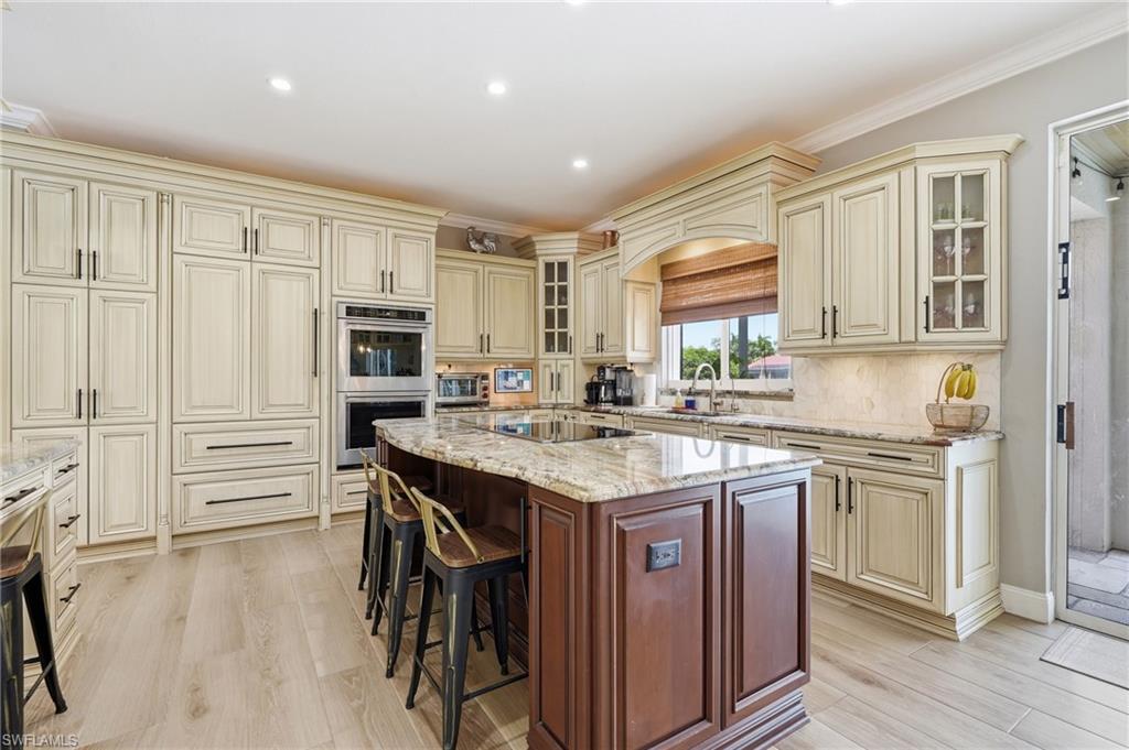 308 Wentworth CT photo 13