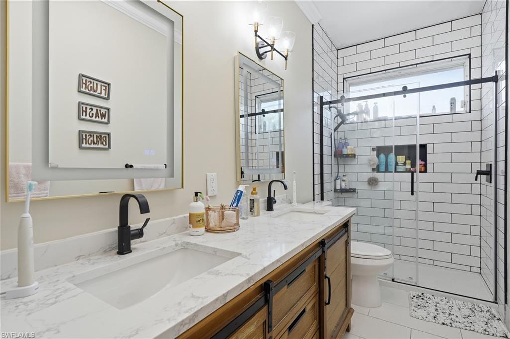 308 Wentworth CT photo 32