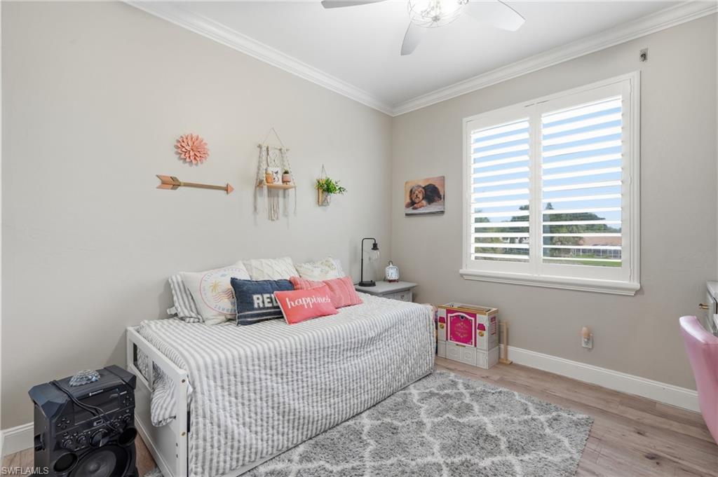 308 Wentworth CT photo 25