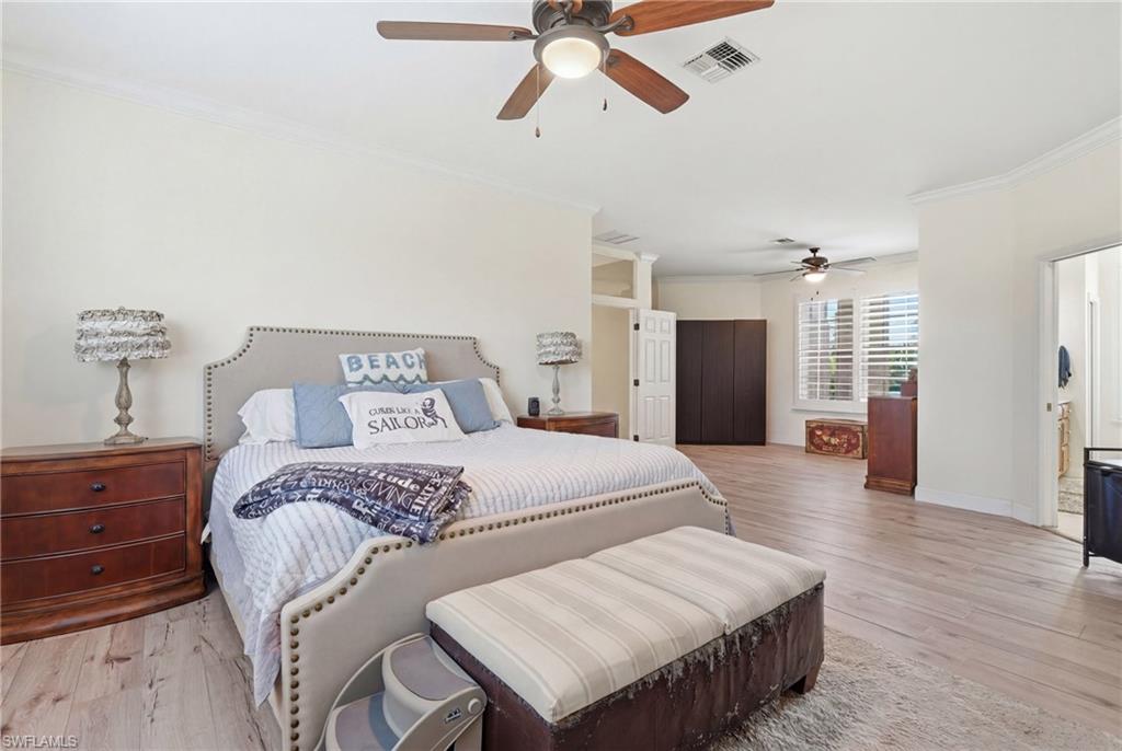 308 Wentworth CT photo 21
