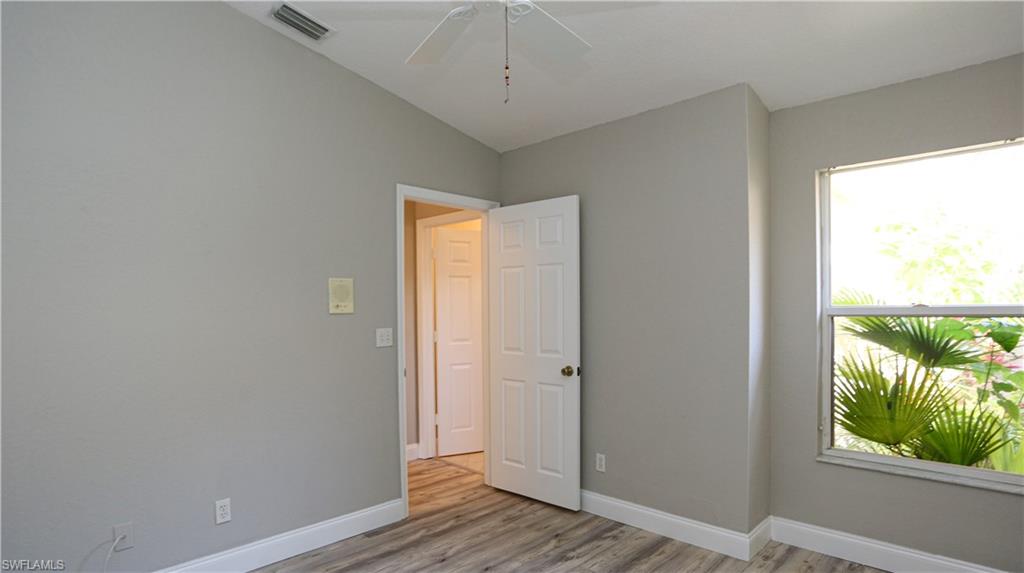 402 Emerald Bay CIR E7 photo 32