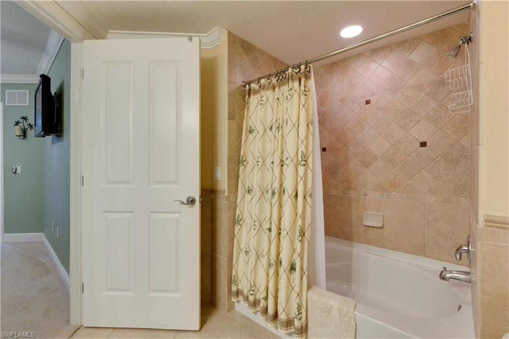 2825 Palm Beach BLVD 308 photo 24