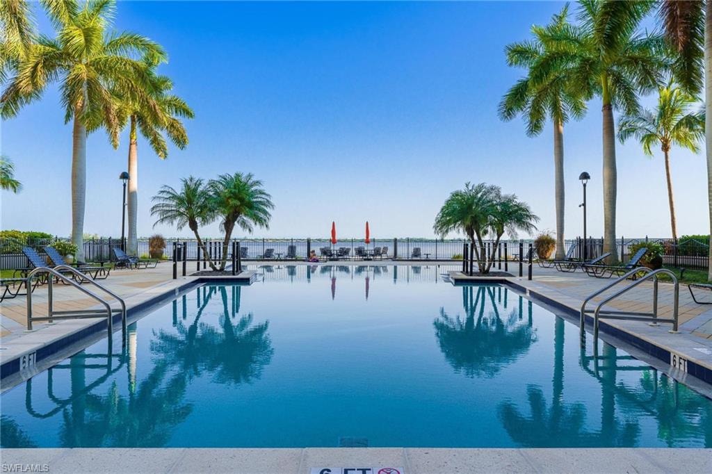 2825 Palm Beach BLVD 308 photo 29