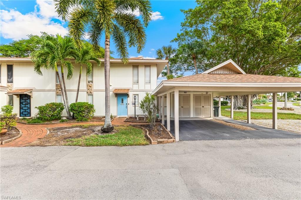 4277 Island CIR 1