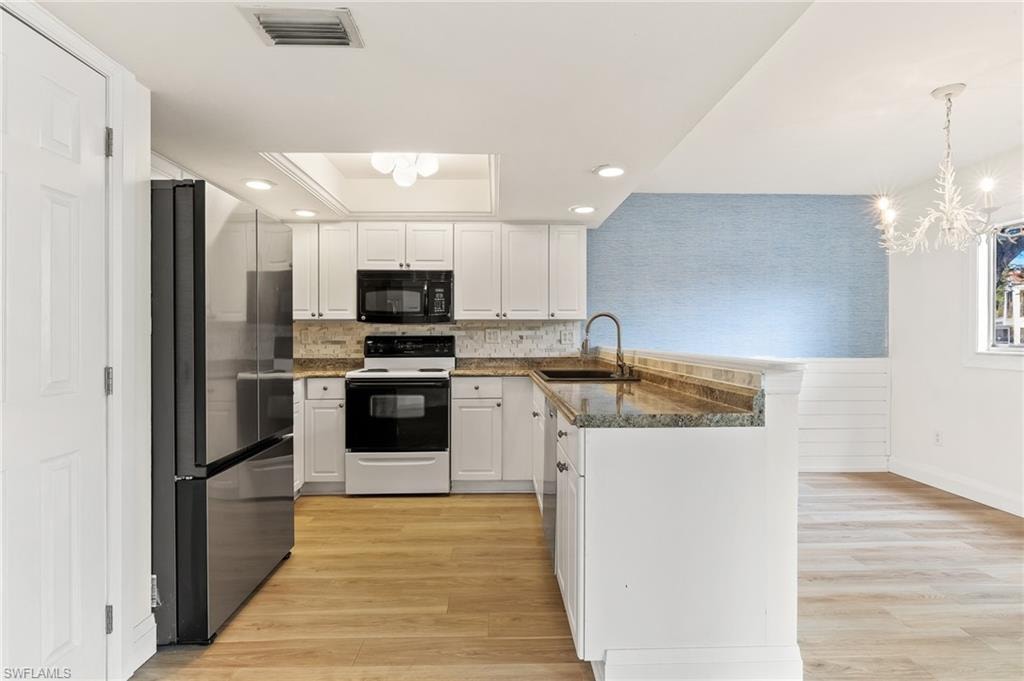 4277 Island CIR 1