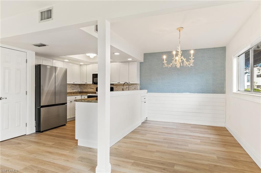 4277 Island CIR 1 photo 9