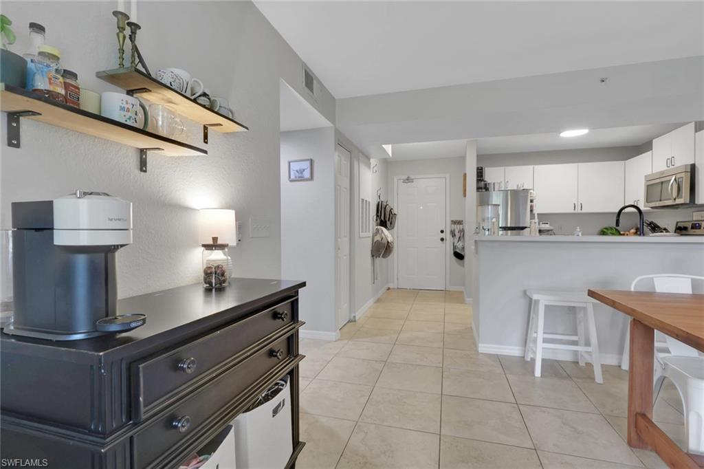 8304 Key Royal CIR 1723 photo 9