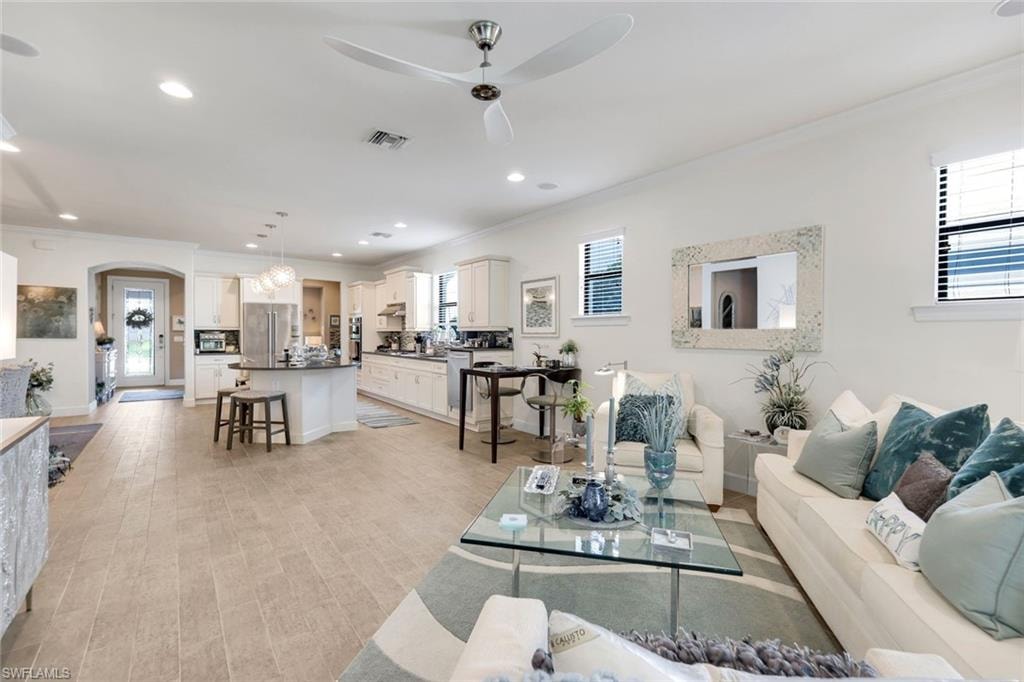 16345 Camden Lakes CIR photo 7