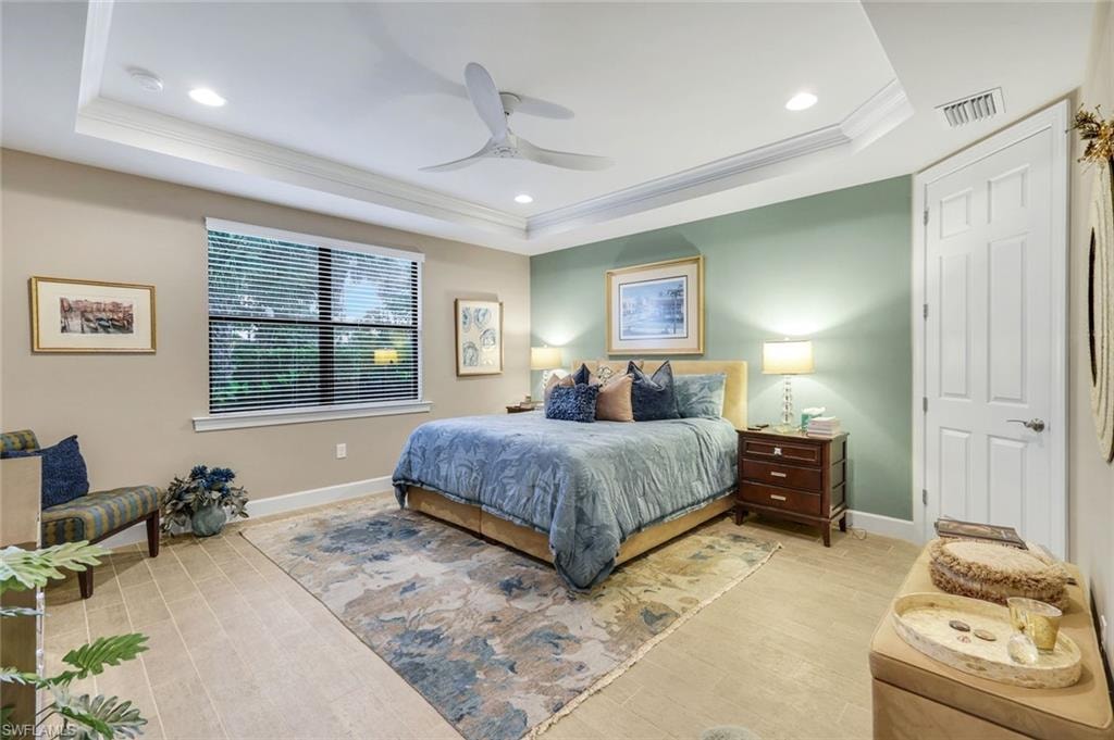 16345 Camden Lakes CIR photo 20