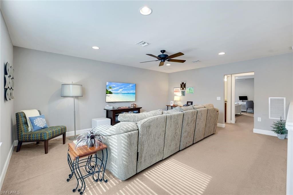 16345 Camden Lakes CIR photo 18