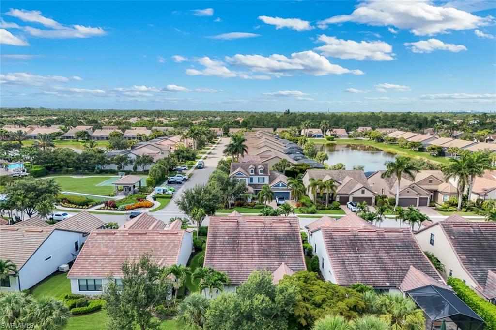 16345 Camden Lakes CIR photo 39