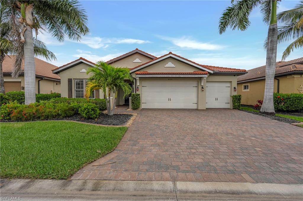 8720 Westwood Oaks PL