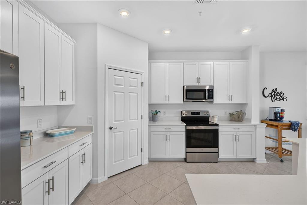 12051 Santaluz DR 201 photo 10