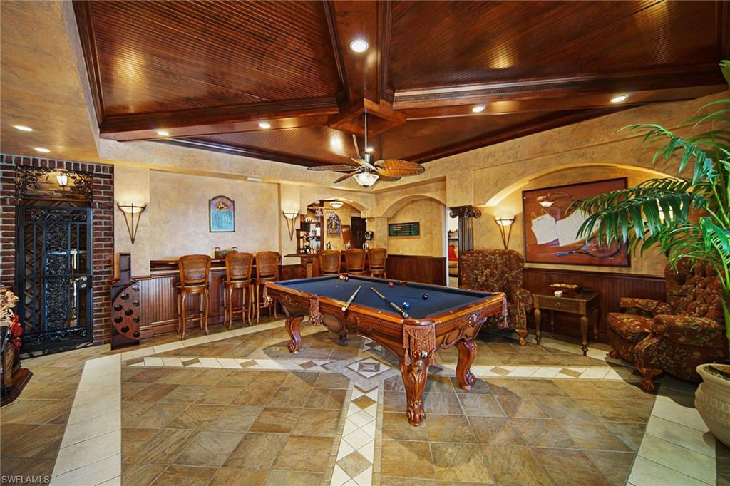 Pool table