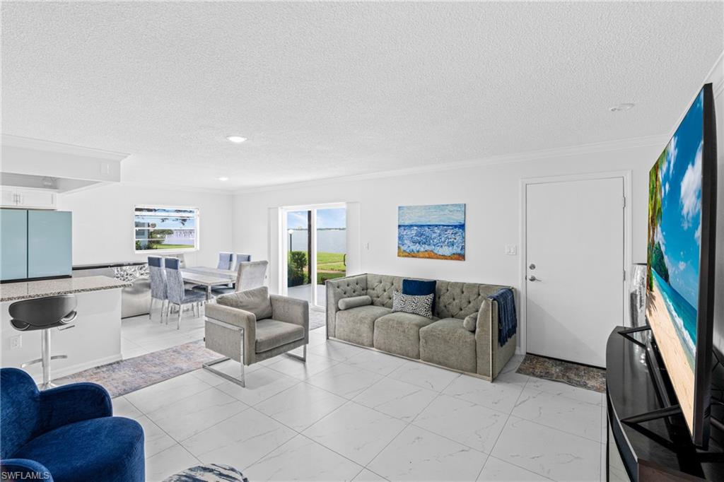 3225 E Riverside DR 34C photo 6