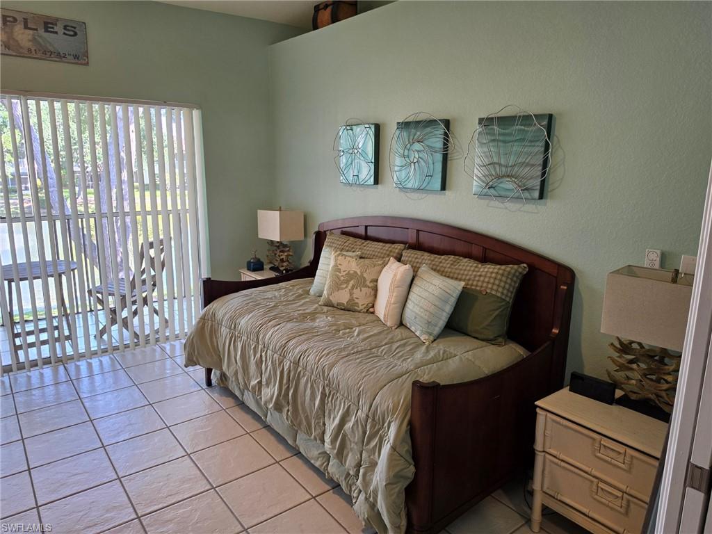 200 Diamond CIR 202 photo 13