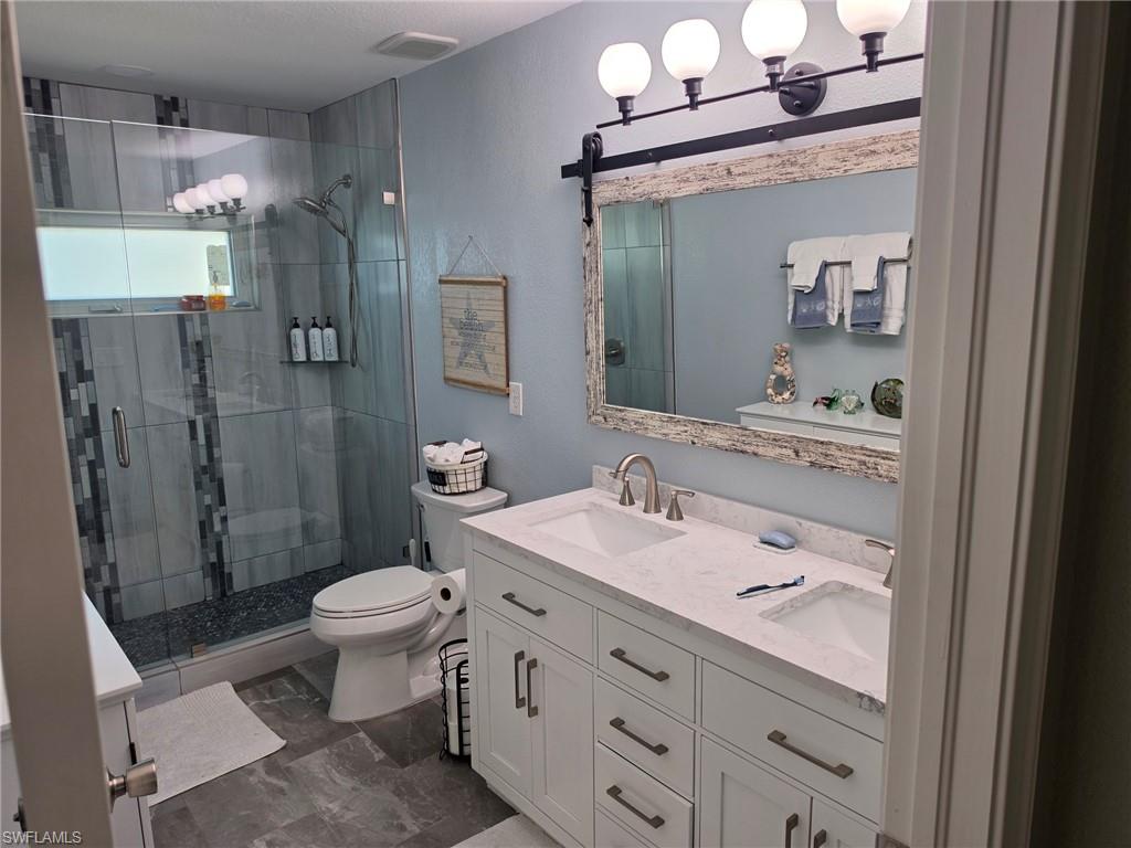 200 Diamond CIR 202 photo 17