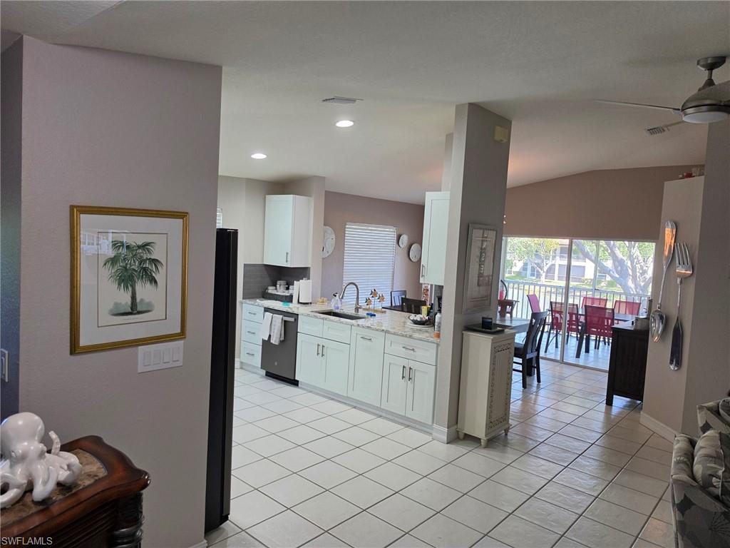 200 Diamond CIR 202 photo 21