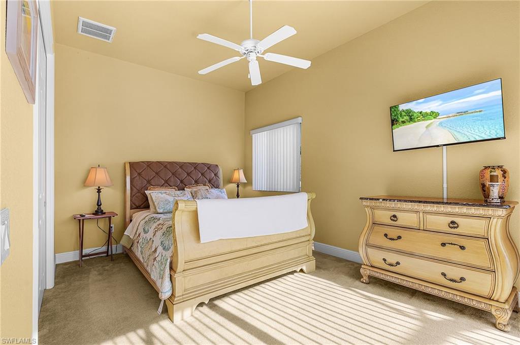 Guest Bedroom #3 Queen size bed