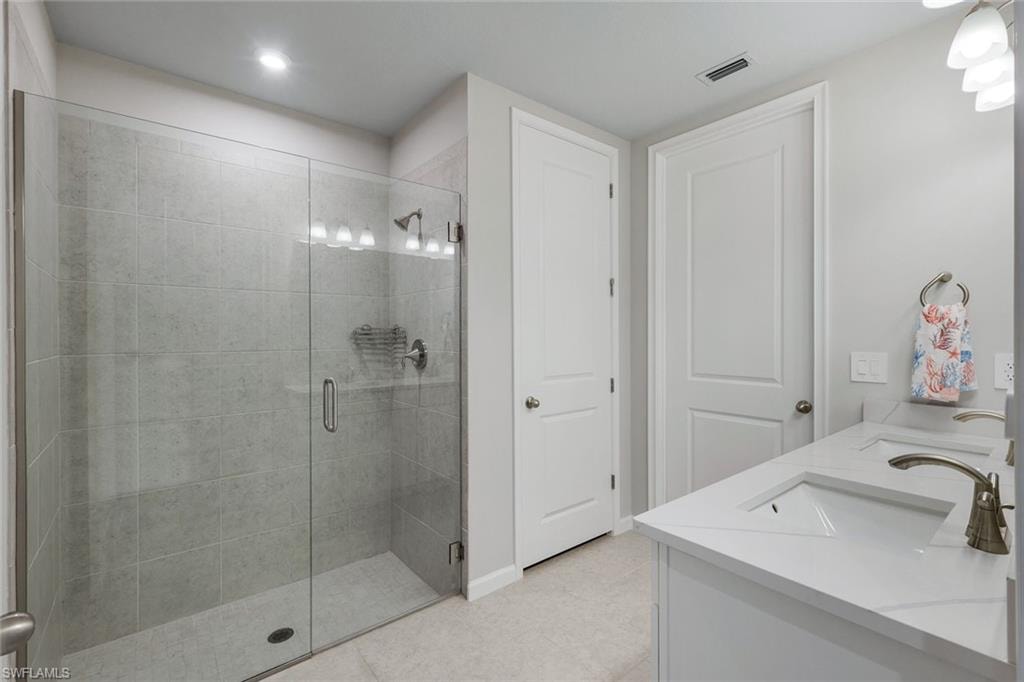 4563 Arboretum CIR 101 photo 15