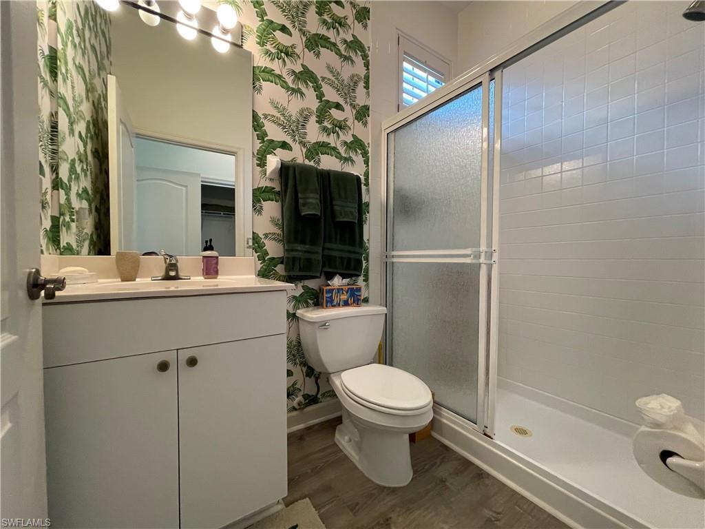 2377 Ravenna BLVD 202 photo 26