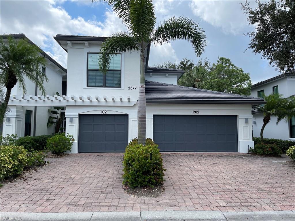 2377 Ravenna BLVD 202
