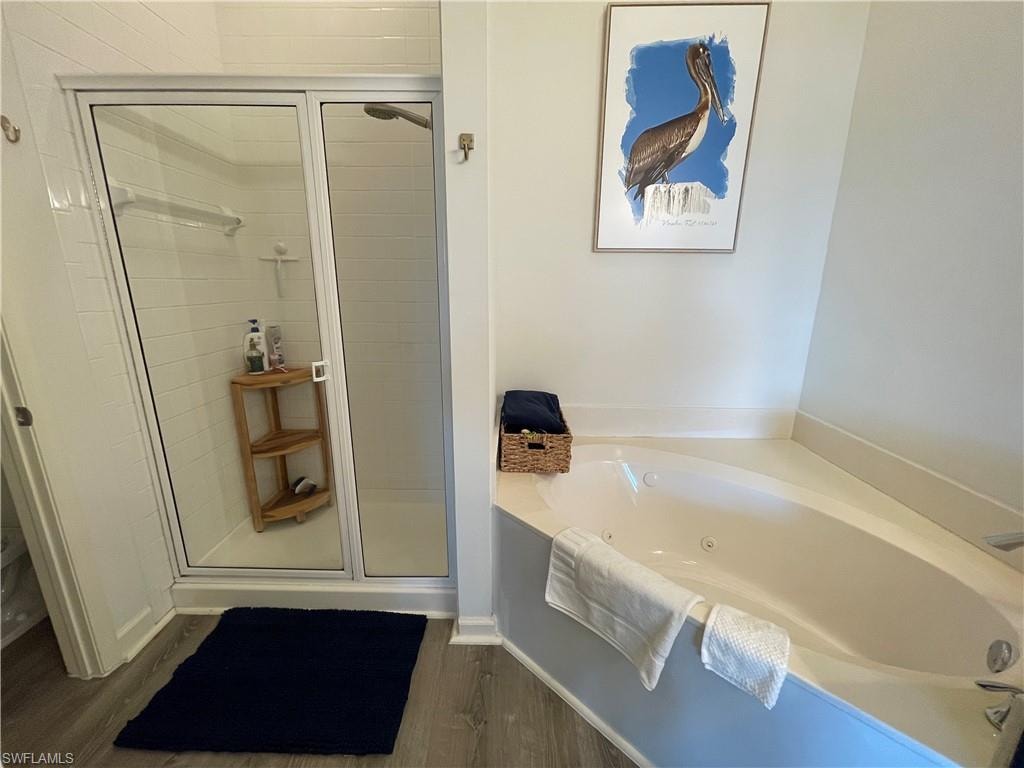 2377 Ravenna BLVD 202 photo 20