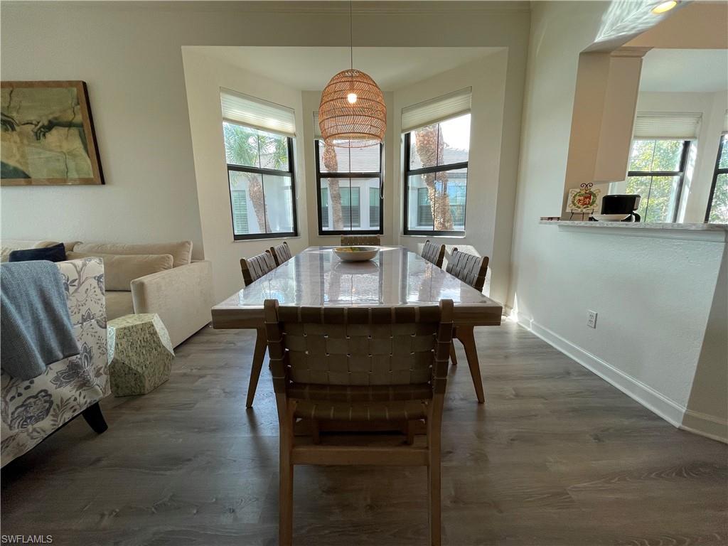 2377 Ravenna BLVD 202 photo 11