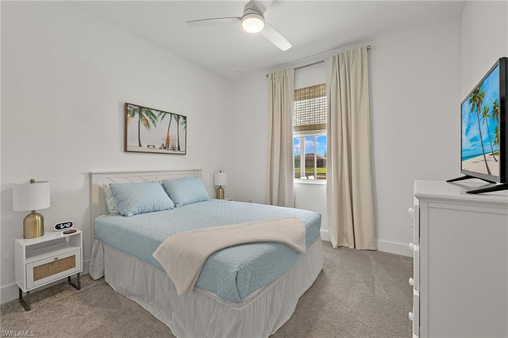 Guest Bedroom w/ Queen Size Bed