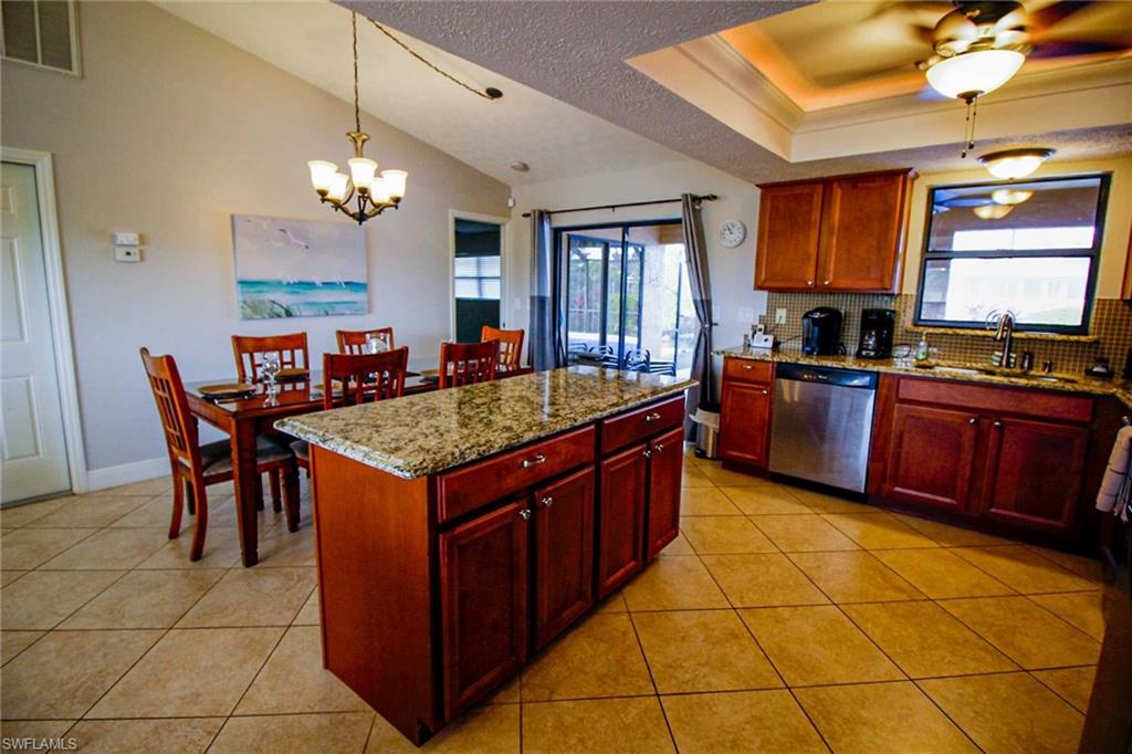 1403 SW 40th TER photo 16