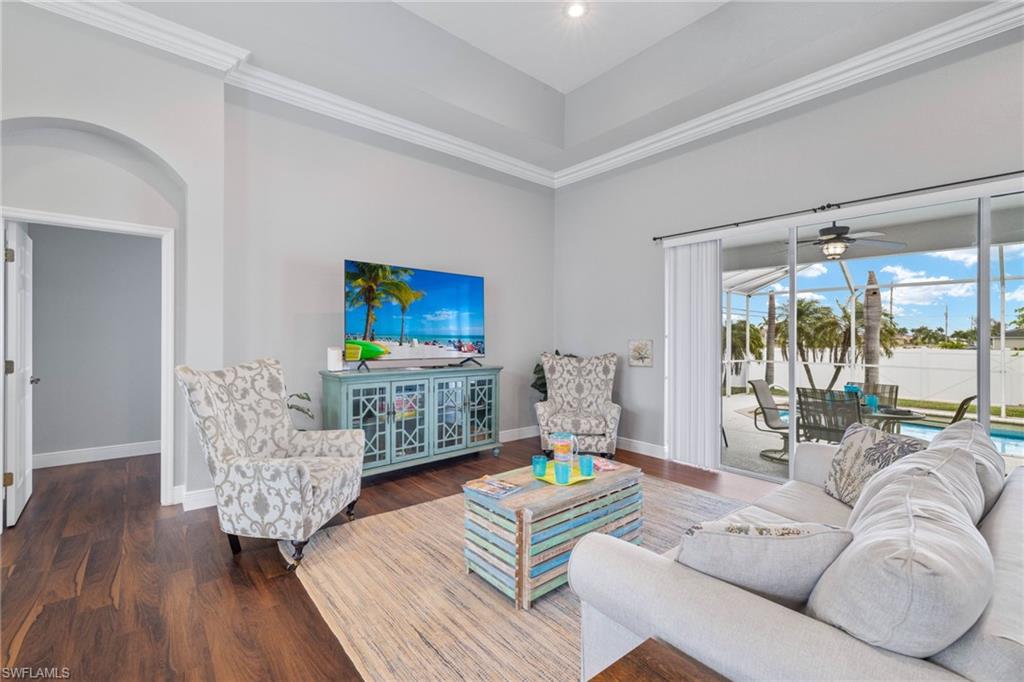 1049 NW 38th PL