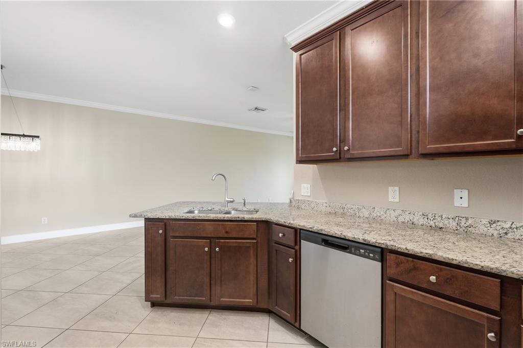 1839 Alameda DR photo 12