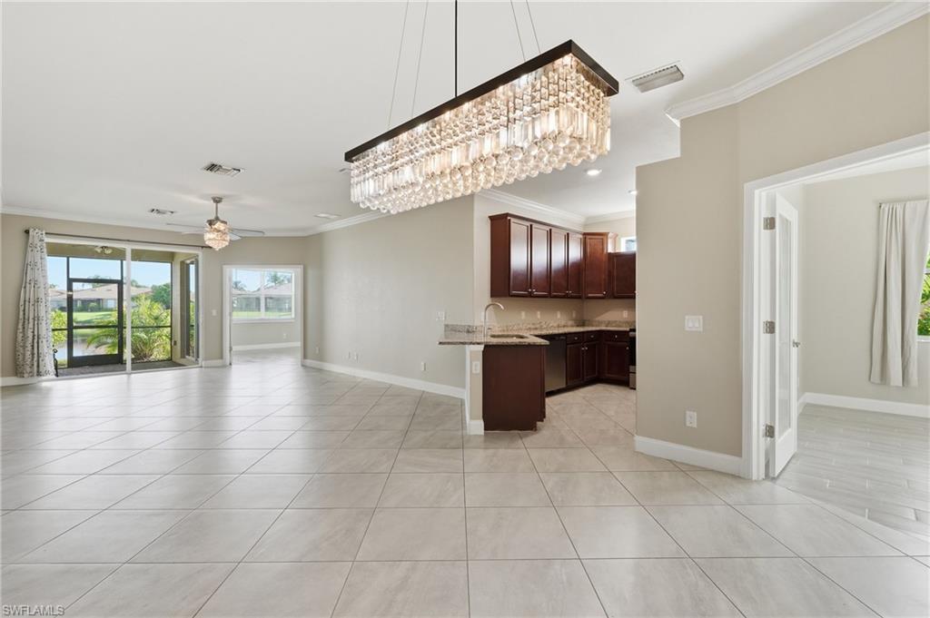 1839 Alameda DR