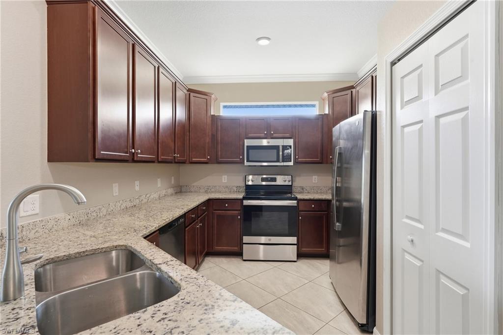 1839 Alameda DR photo 10