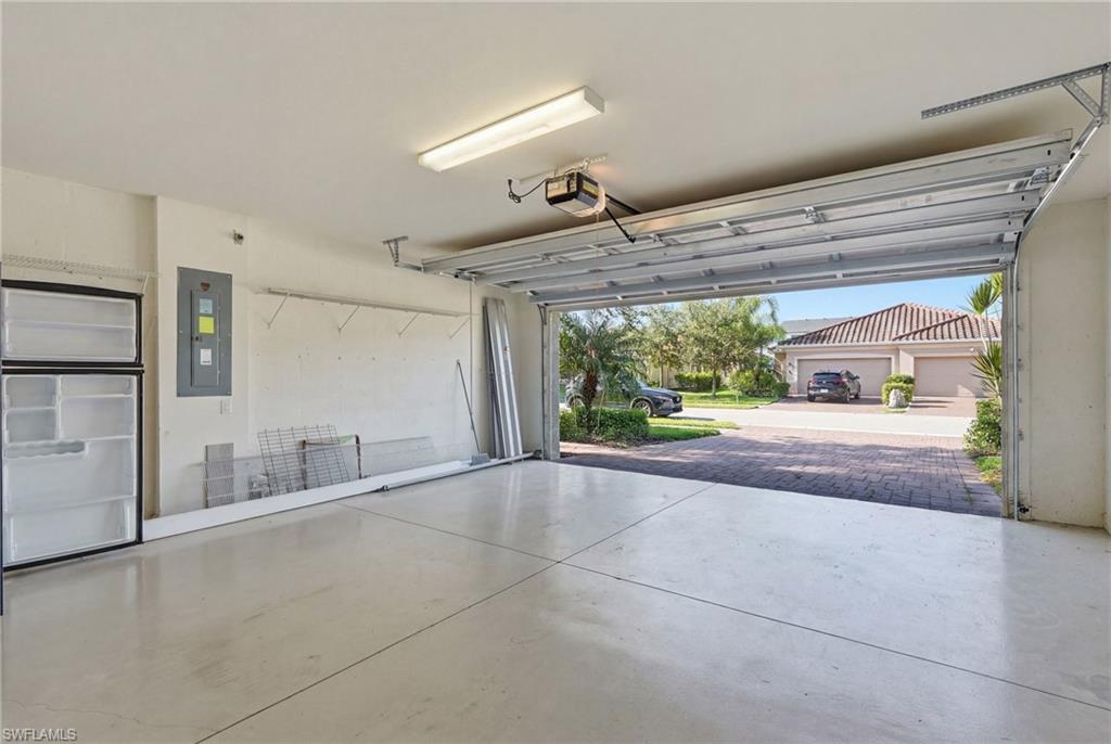 1839 Alameda DR photo 31