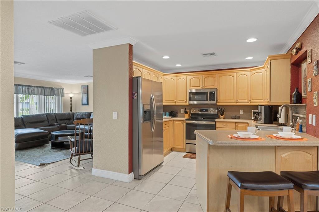 Kitchen w/ stainless steel appliances
