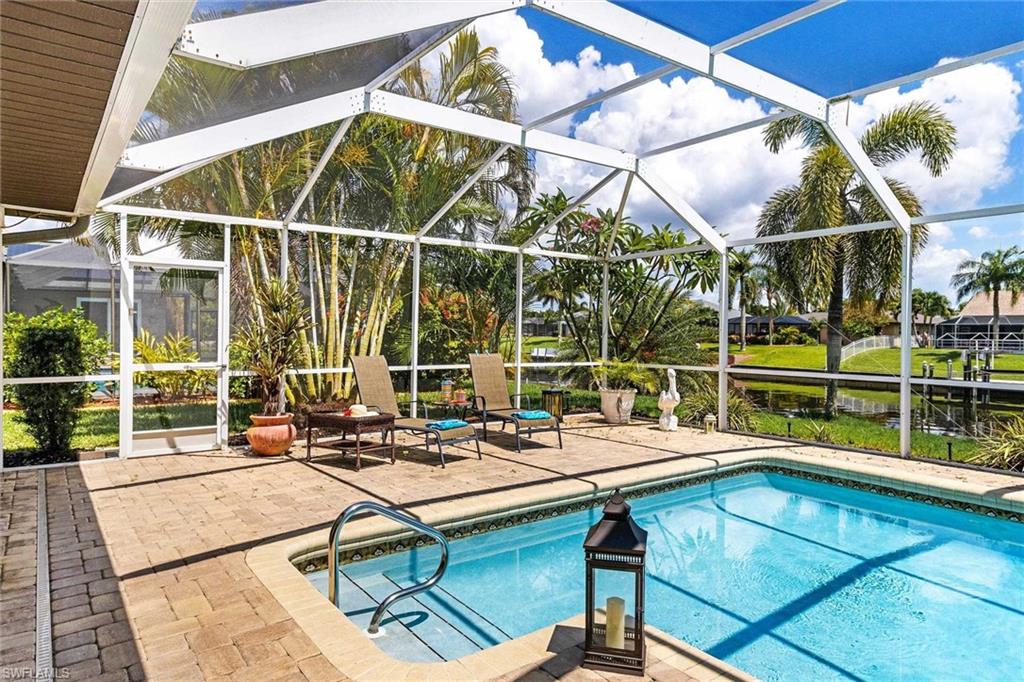 Pool Loungers