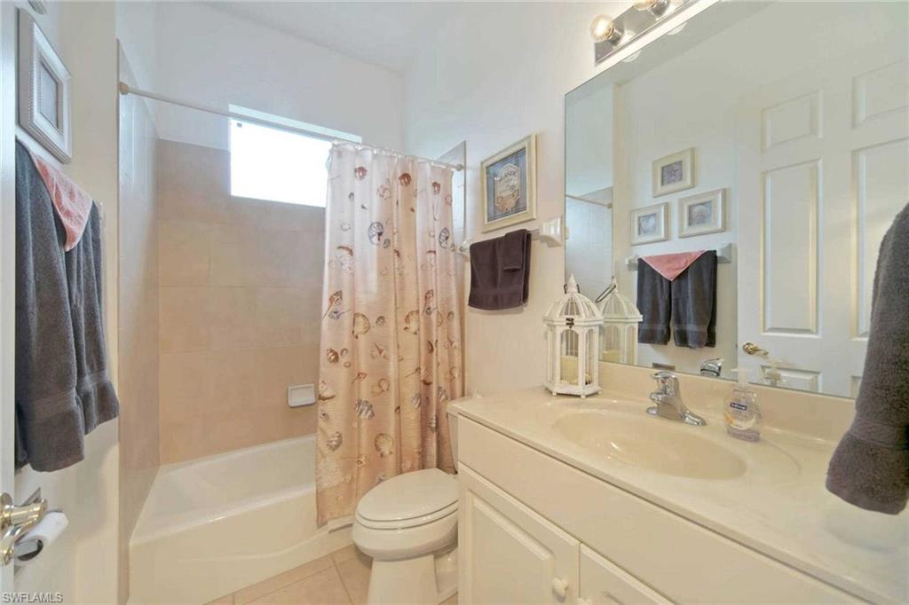 4114 NW 39th LN photo 15