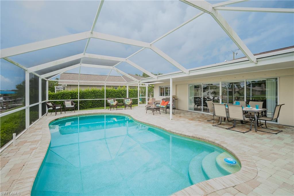 Pool with seating area