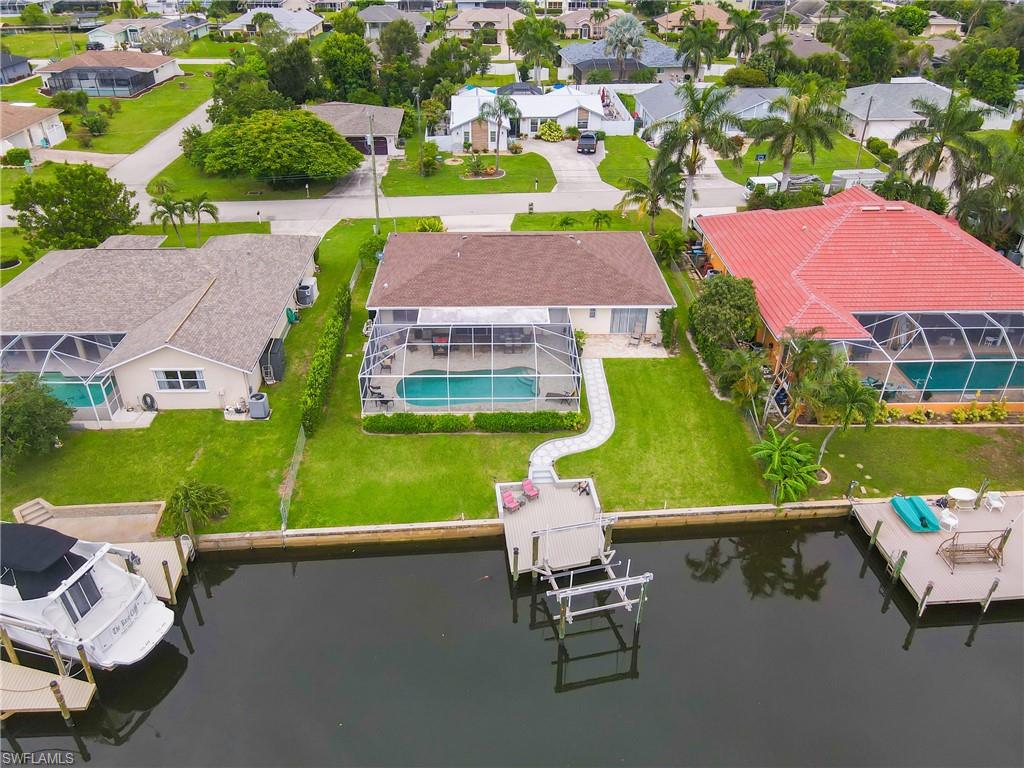 Aerial view of Neighborhood