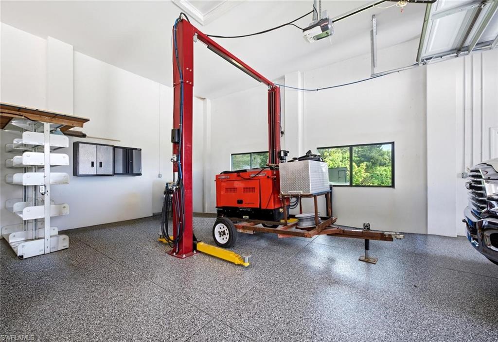 Car lift for those special cars